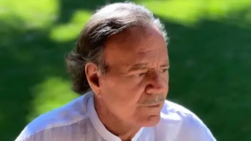 Julio Iglesias