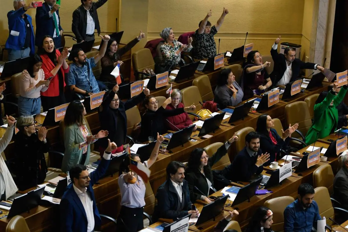 Diputados y senadores