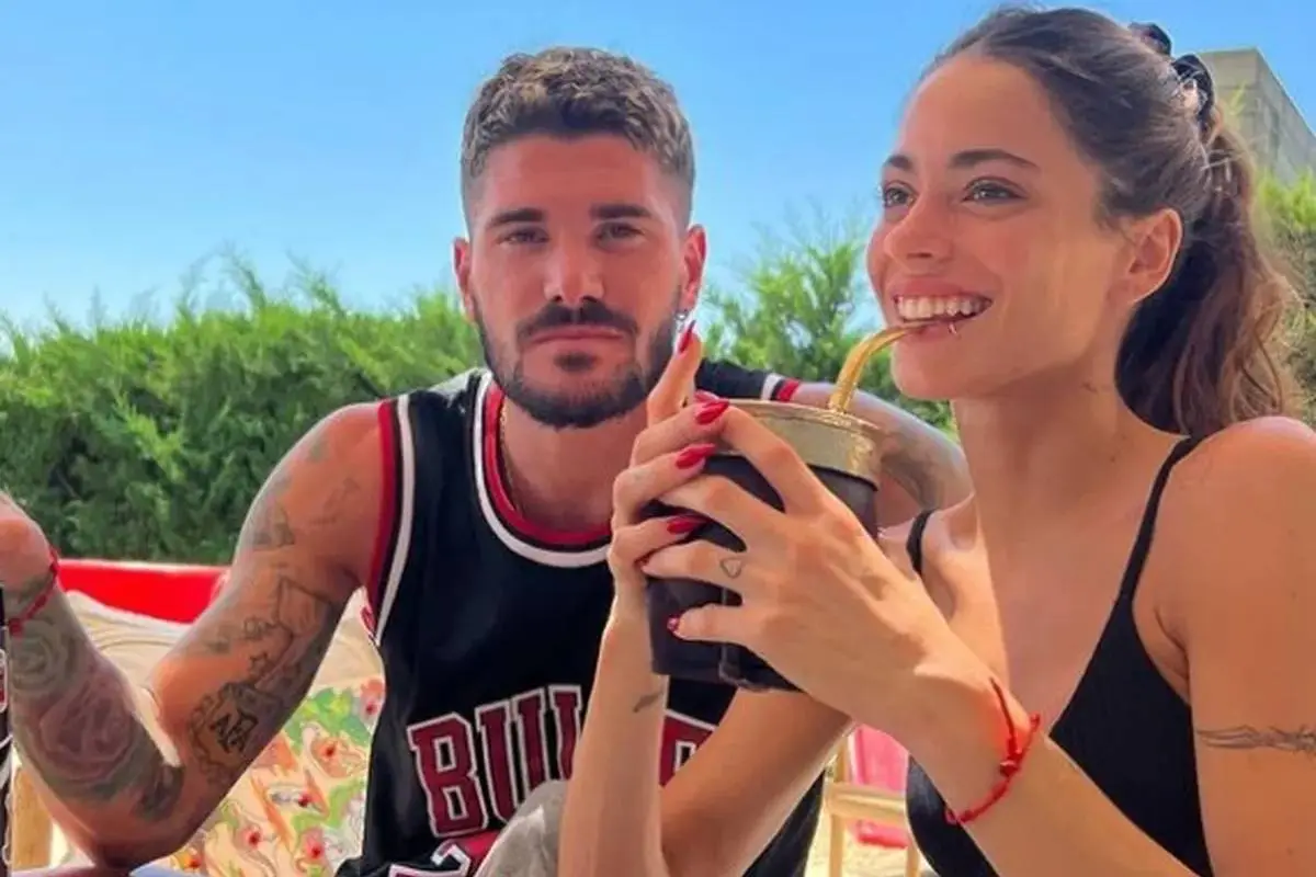 Tini Stoessel y Rodrigo de Paul, 