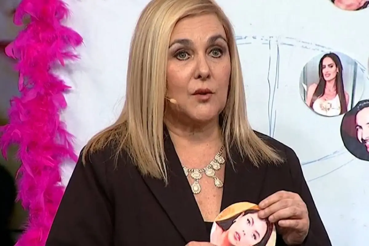 Pamela Jiles en Zona Latina, 