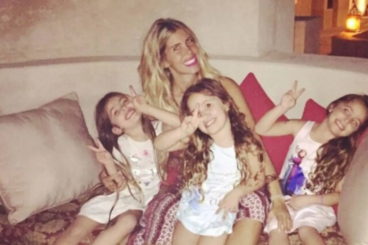 Coté López y sus hijas