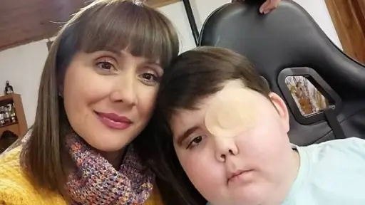 Tomiii11 y su madre