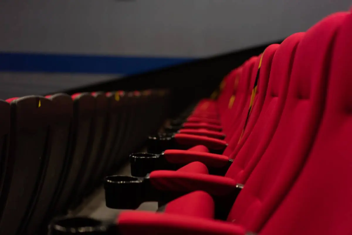 Cine