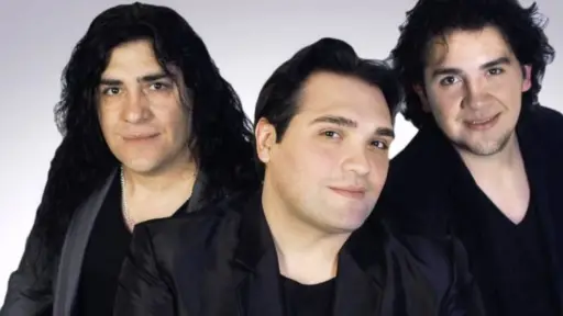 Los integrantes de lla banda de cumbia, Garras de Amor