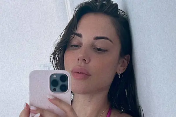Cristina Morales ,