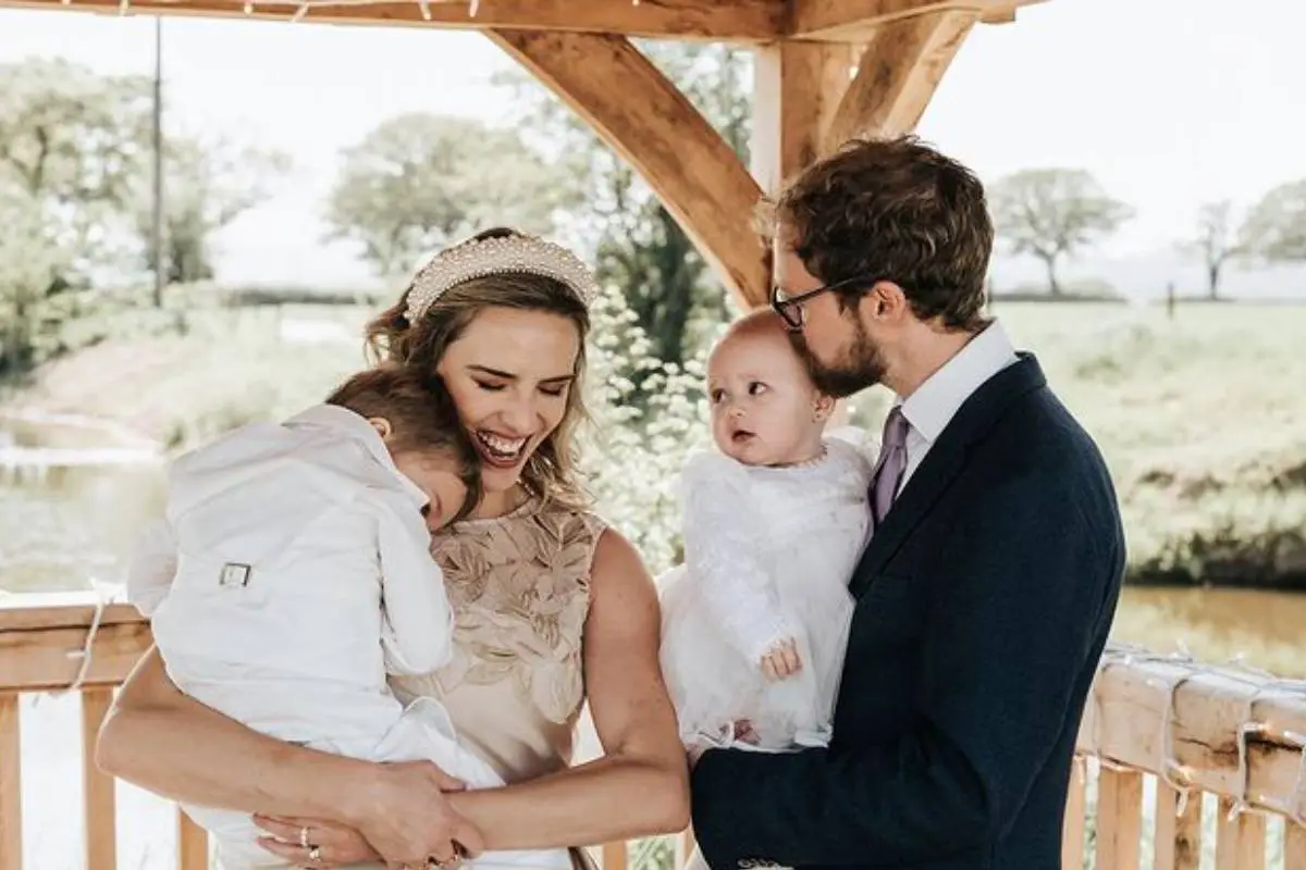 Vale Ortega y su familia