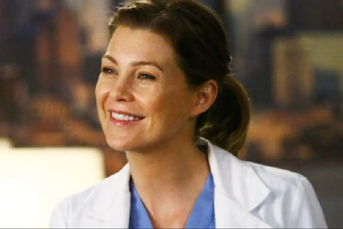 ellen pompeo vestida de meredith grey