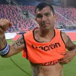 plano medio de Gary Medel