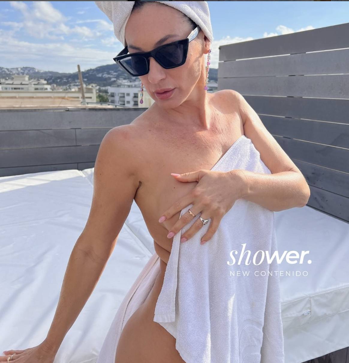 foto de medio cuerpo de Andrea Dellacasa / 