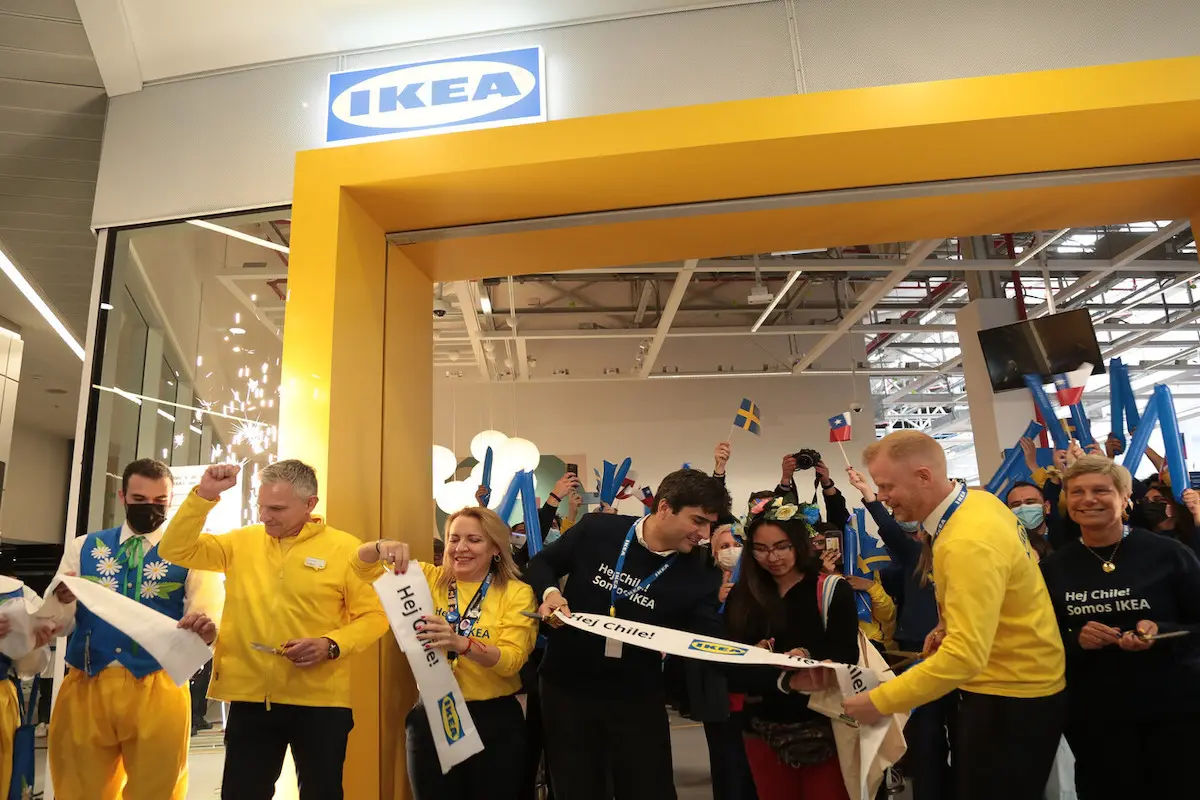 plano general inauguración tienda Ikea en Chile