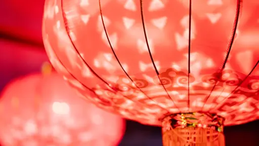 el detalle de una lámpara china