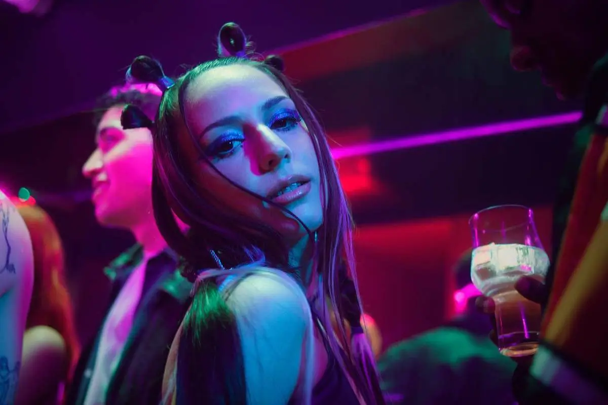 seshany_355609158_954938805813117_1429763028082899941_n (1), 