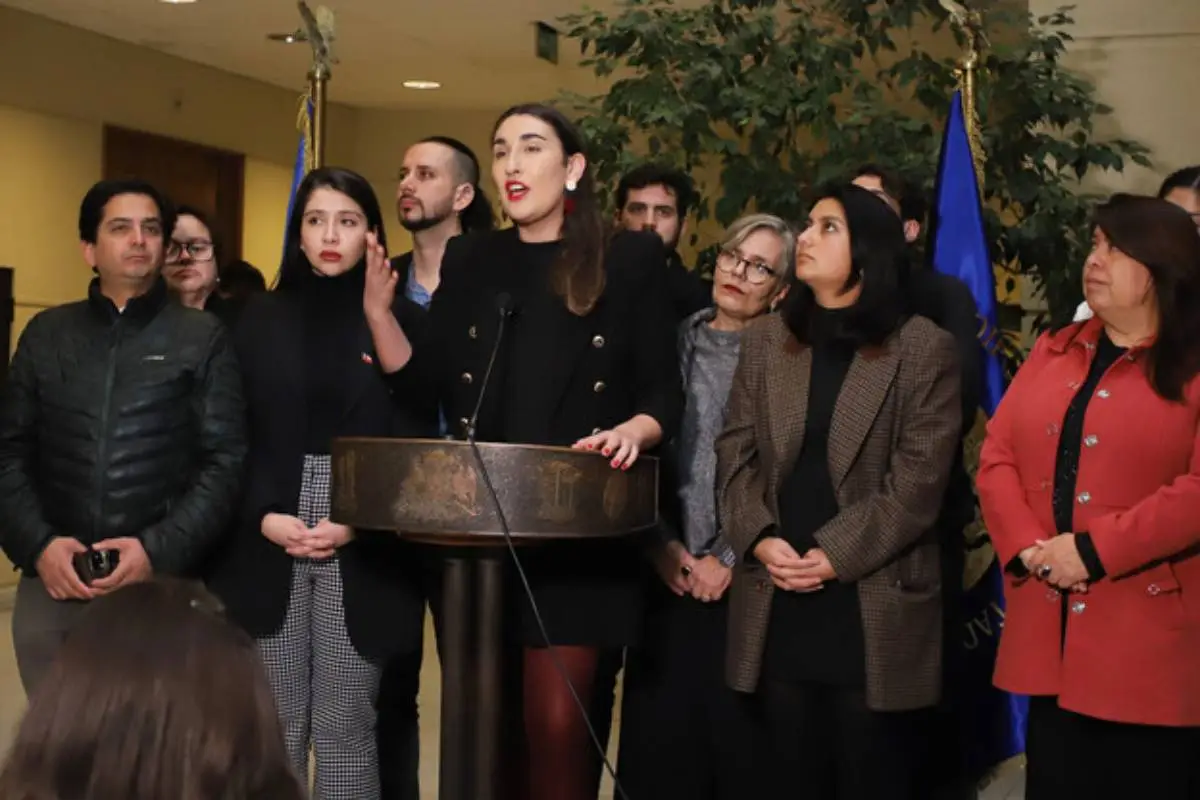 A_UNO_1481200_4e938 (1), Agencia Uno