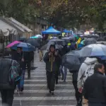 CGE activa plan preventivo ante pronóstico de lluvias y vientos fuertes en la Región Metropolitana