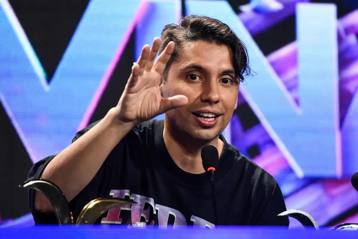 plano medio de Fabrizio Copano