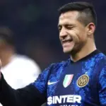 plano medio del rostro de Alexis Sánchez en el Inter de Milán