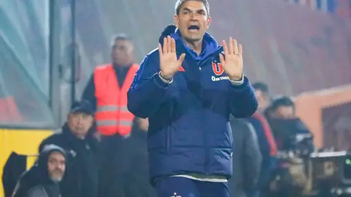 plano medio de Mauricio Pellegrino en U. de Chile