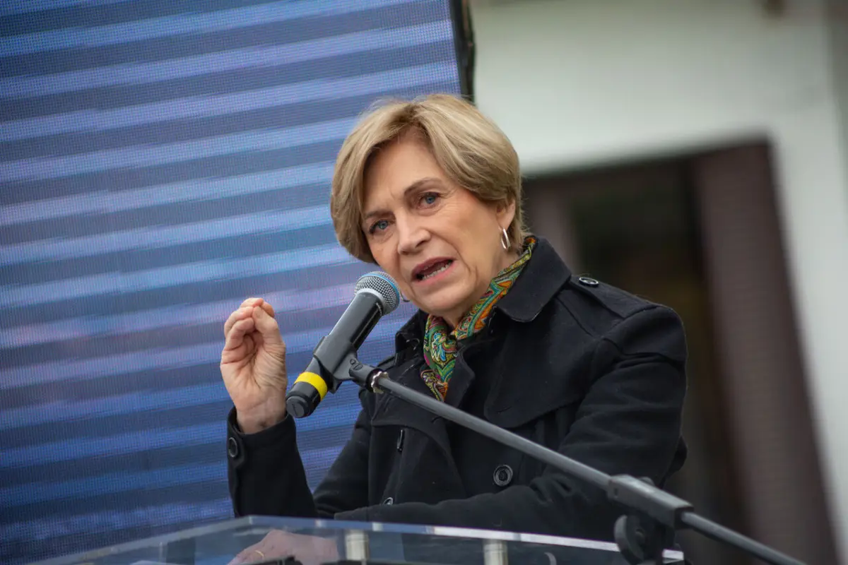 A_UNO_1496311 (1), Agencia Uno