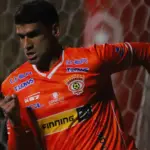 plano medio de David Escalante, jugador de Cobreloa