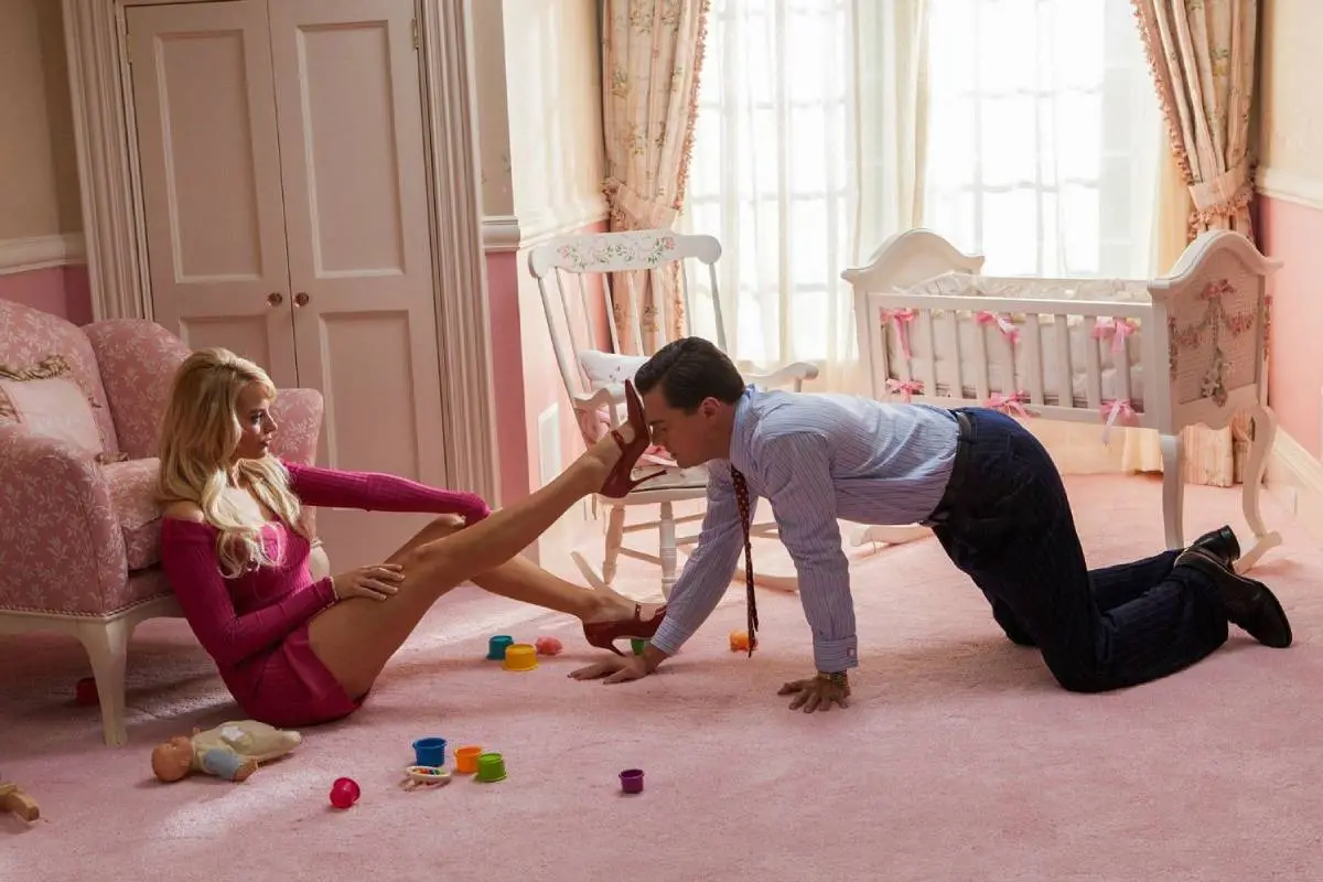 once-upon-a-time-in-hollywood-margot-robbie-leonardo-dicaprio-lobo-wall-street-1543594208 (1), 