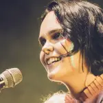 Camila Moreno revive su primer disco en la gira _Almismotiempo_, 