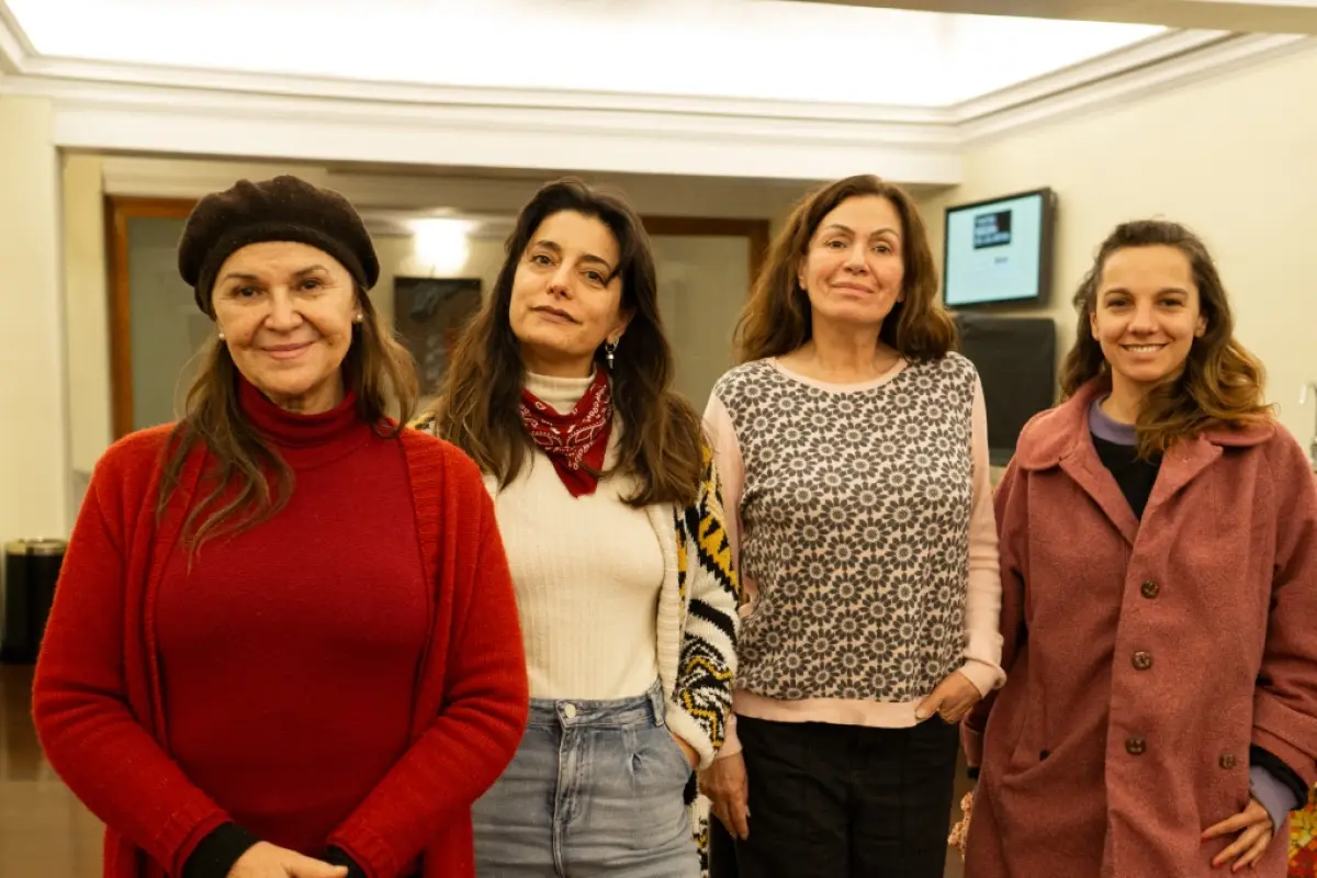 Mabel Farías, Solange Lackington, Daniela Lhorente y Karol Blum,
