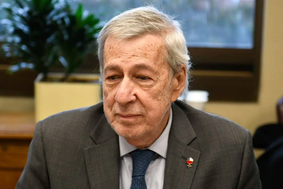 Alberto Van Klaveren