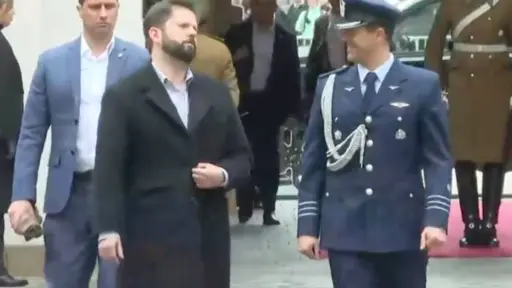 Captura de CNN de Presidente Boric
