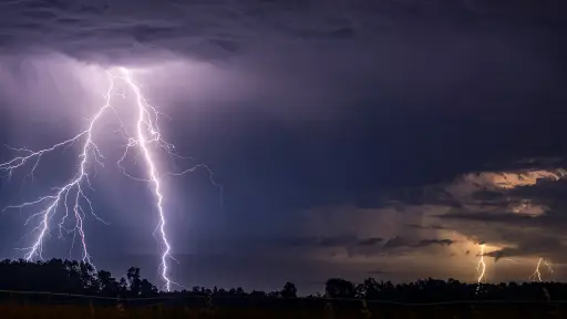 tormenta eléctrica