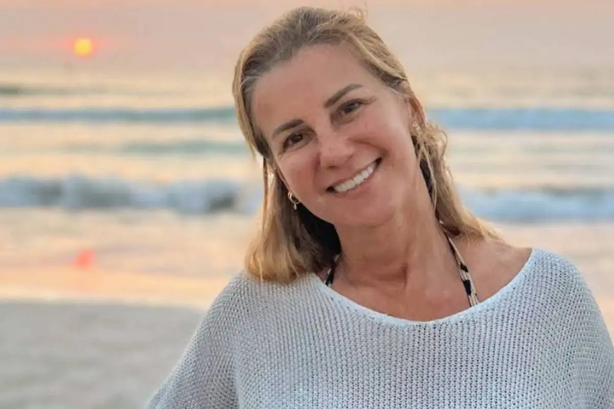 foto de plano medio del rostro de Patricia Larraín