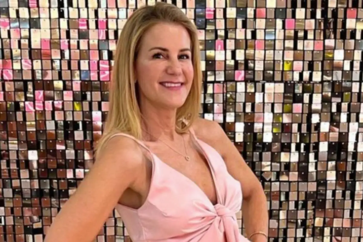 plano medio del rostro de Patricia Larraín