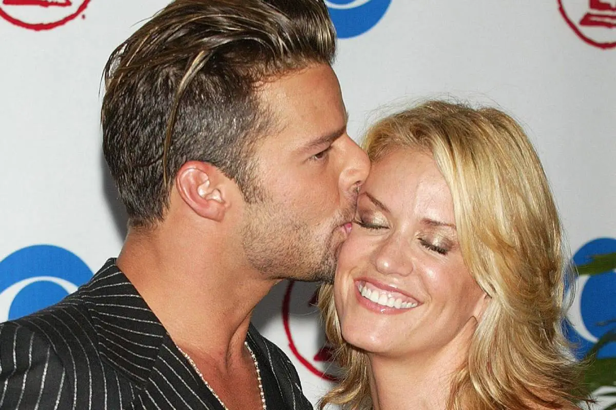 PXK4KJ2PVZFGFCFELLYU4GLUHQ, 