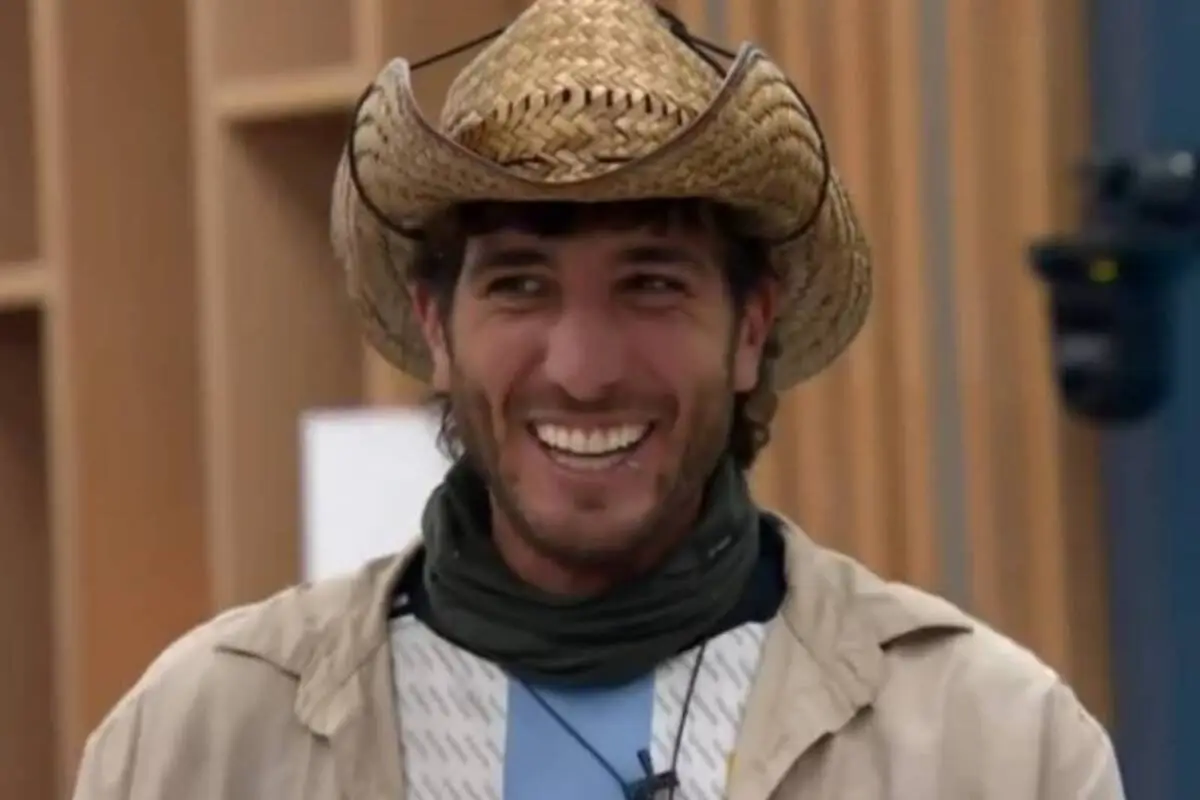 B2O5G56VGVA5TDKNPNAZOTHW3I (1), 