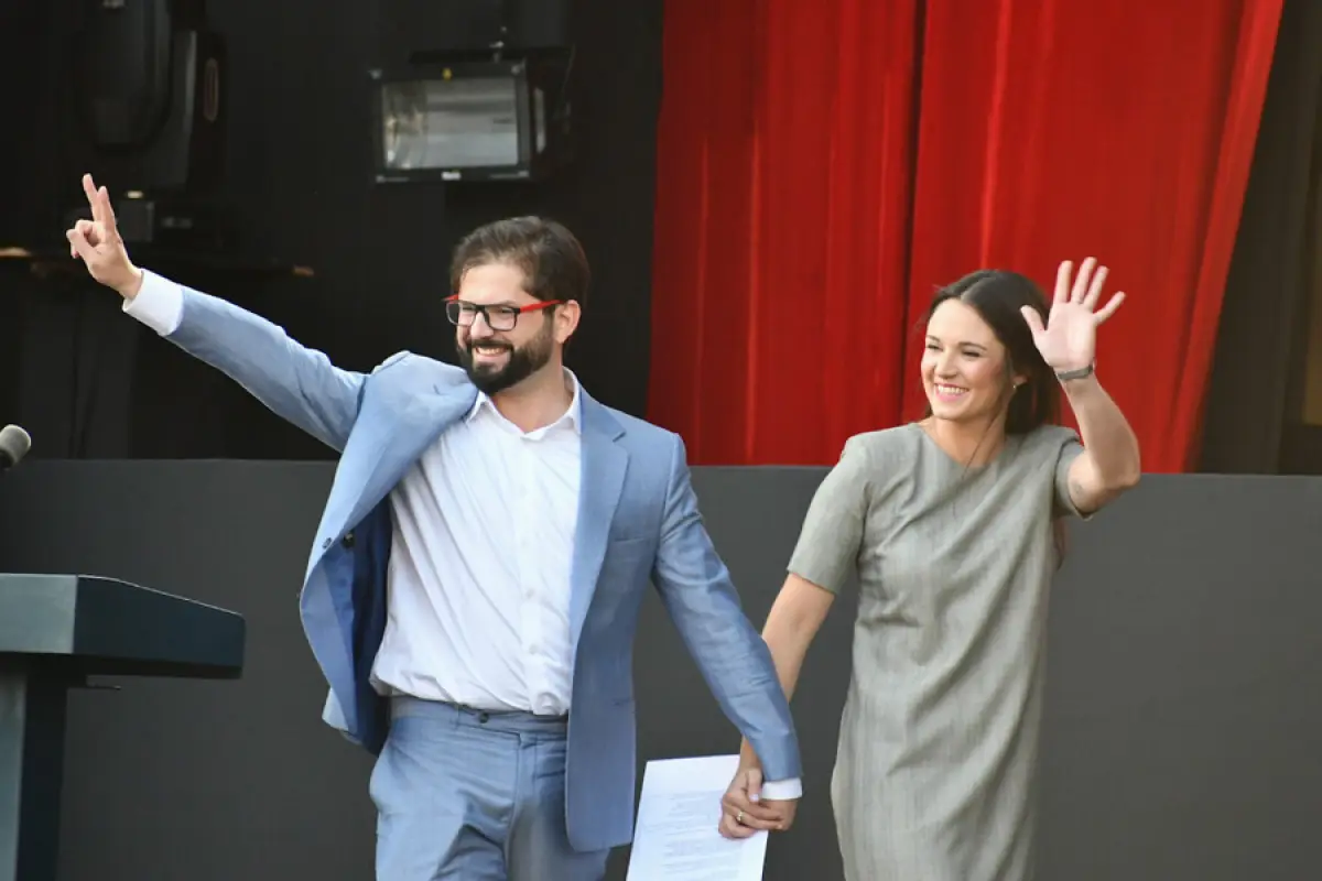 A_UNO_1422071, Agencia Uno