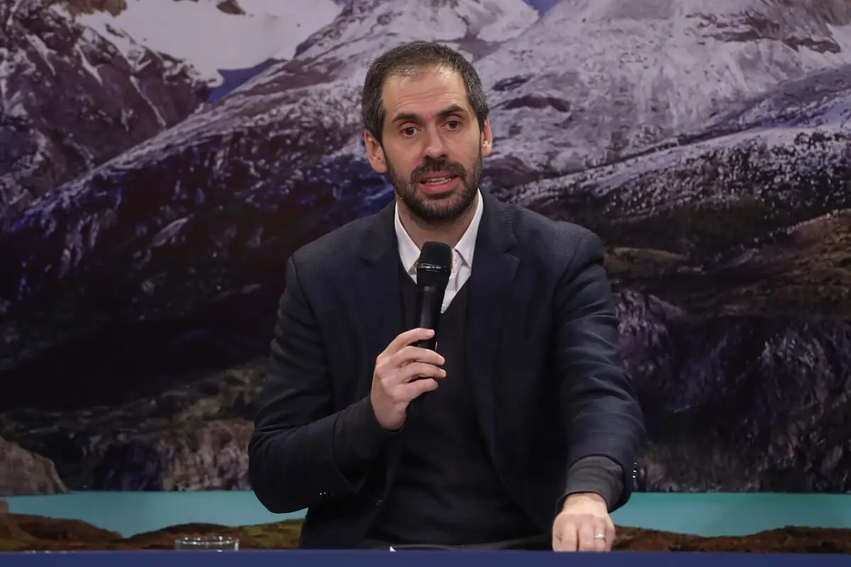 A_UNO_1499659, Agencia Uno