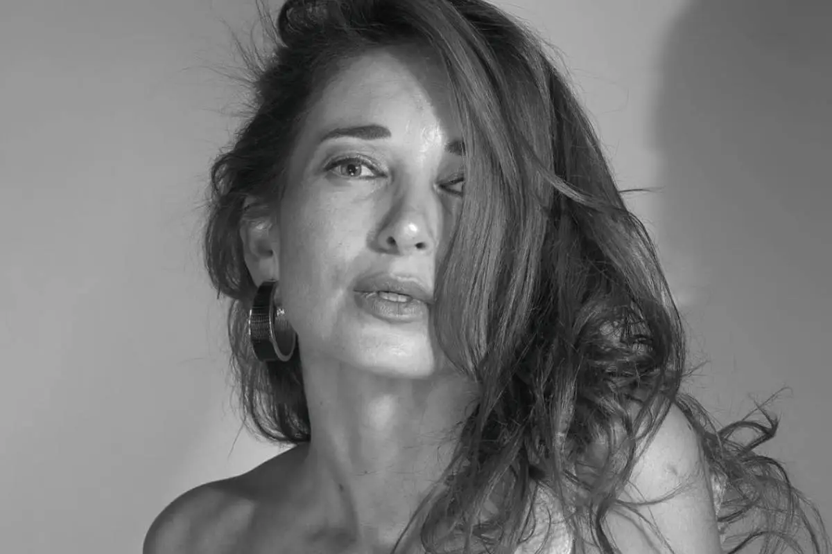 rostro de Camila Nash