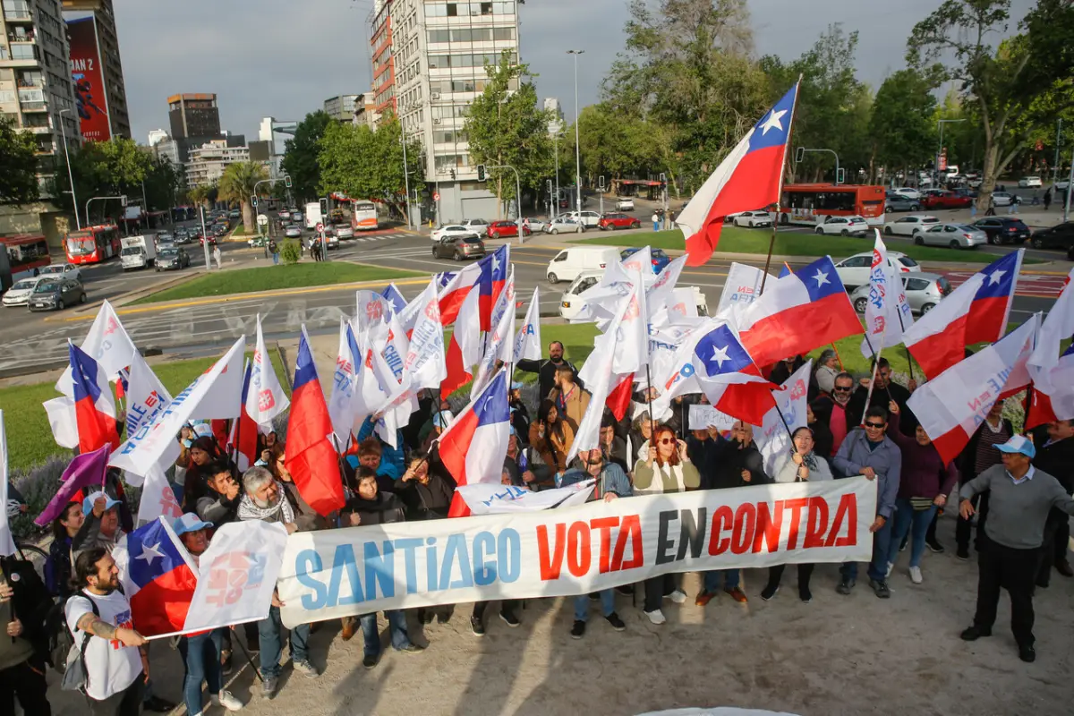 En contra