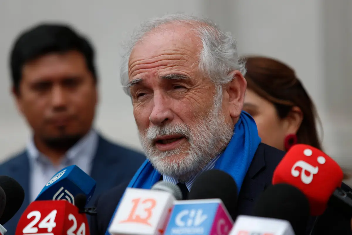 A_UNO_1514457, Agencia Uno