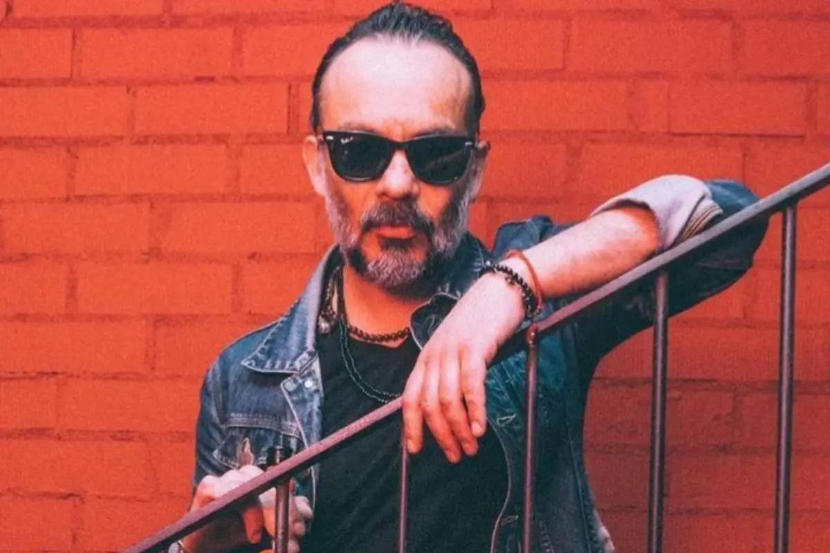 primer plano del rostro de Álvaro López