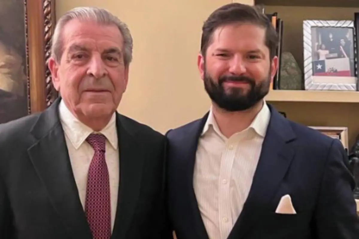 Eduardo Frei junto a Gabriel Boric