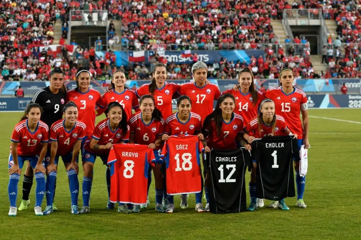 selección de futbol femenina, 