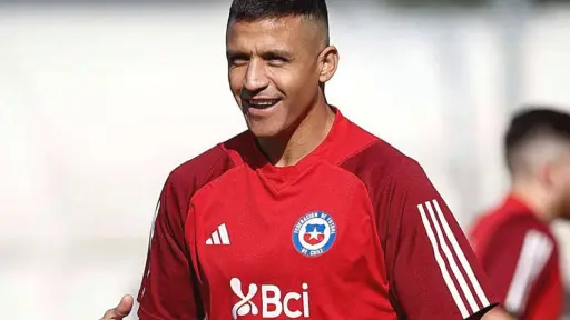 rostro de Alexis Sánchez