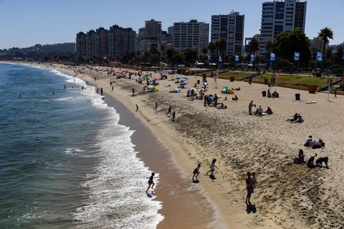 A_UNO_1350743, Agencia Uno