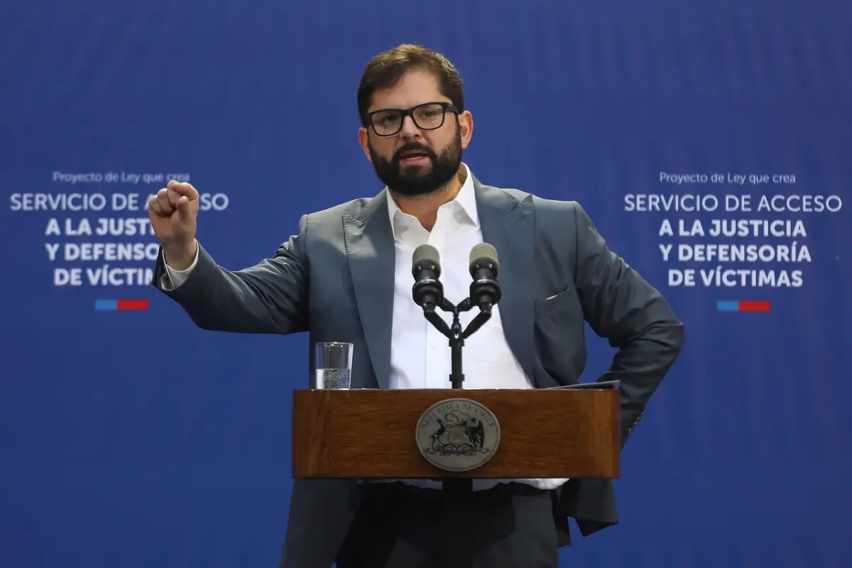 A_UNO_1528756, Agencia Uno