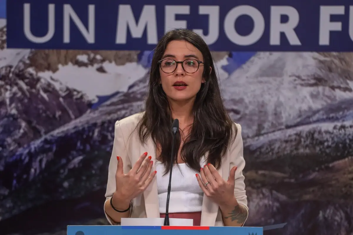 A_UNO_1530235, Agencia Uno