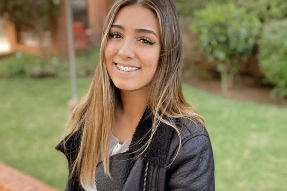 F63F2IAC5NG2JBUCFC4CMNBQFM (2), 