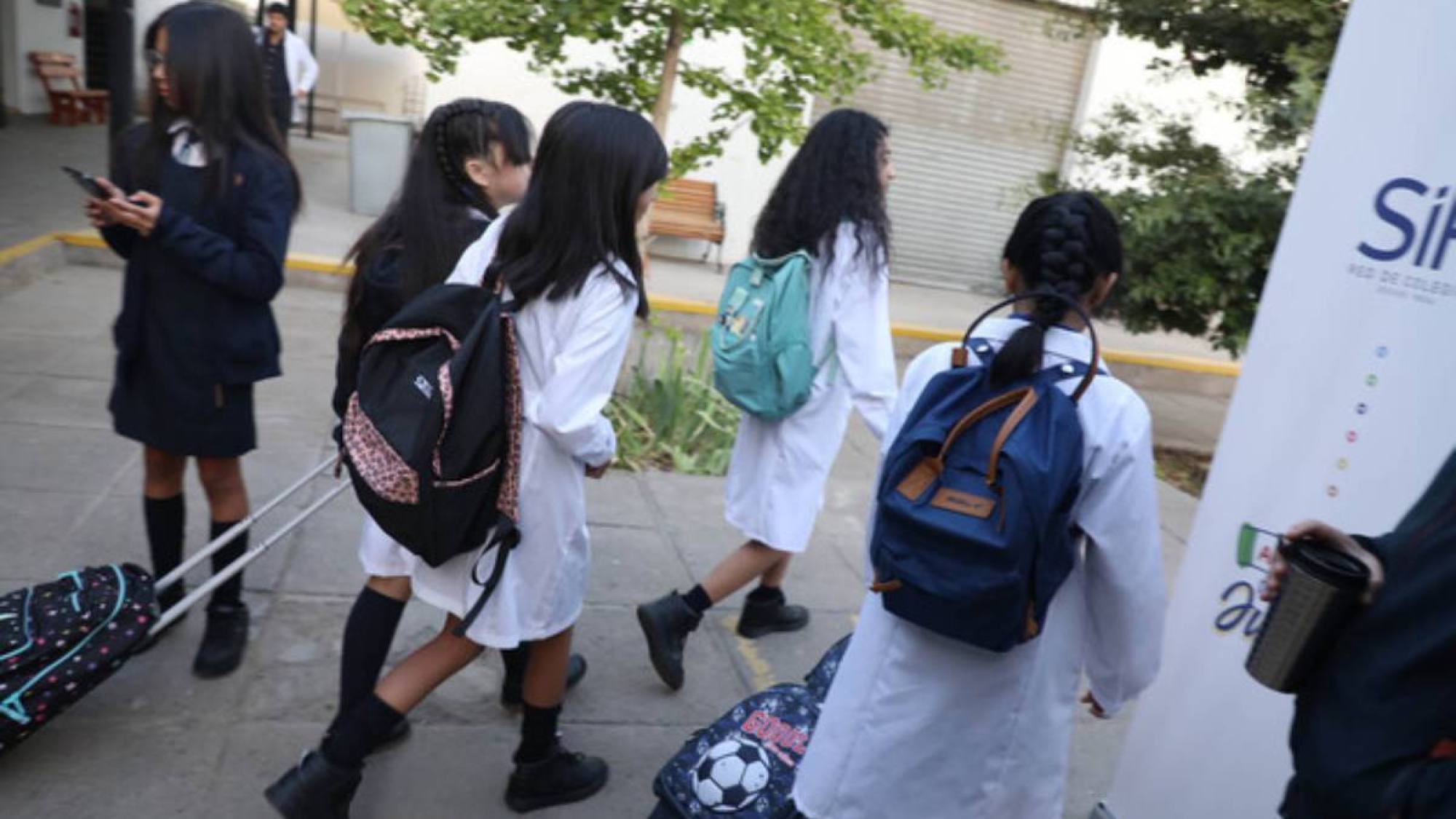 Alerta por el temido “reto de los imanes” entre adolescentes: ya van seis menores operados