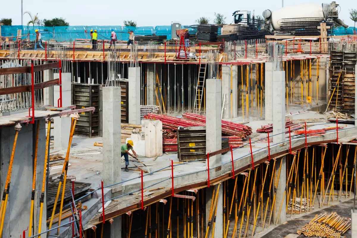 obra de construcción de un edificio