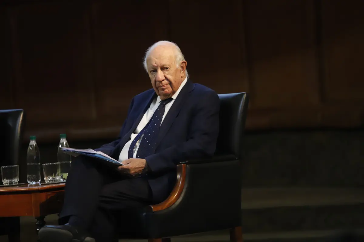 Ricardo Lagos, Agencia Uno