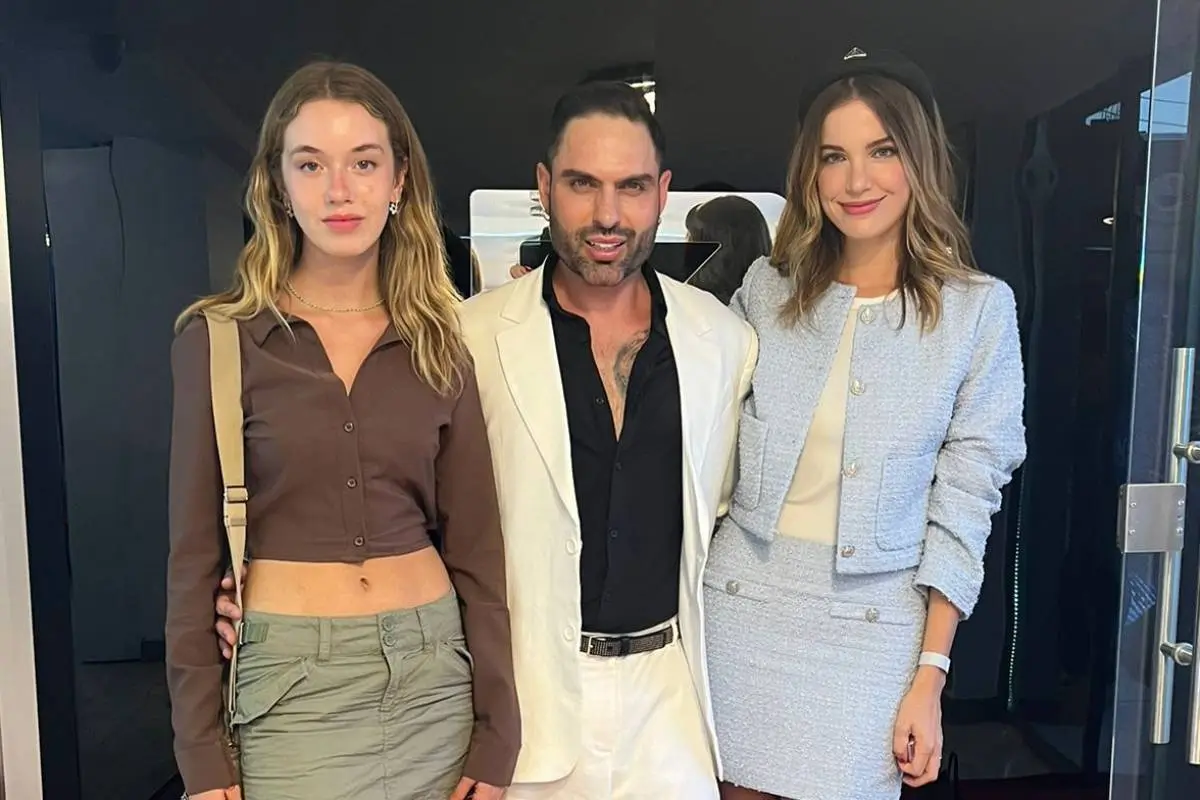 Jean Bohus, Redes Sociales